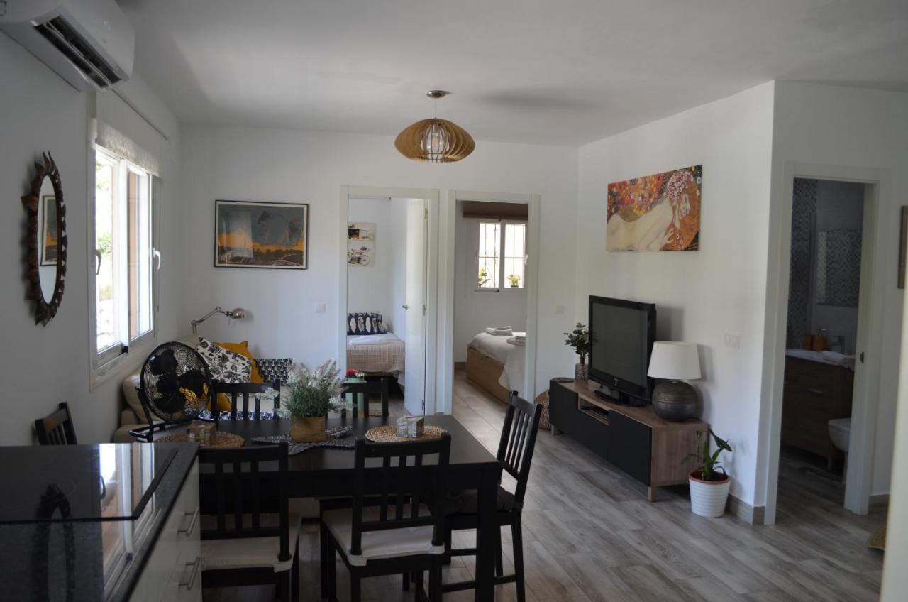 Pedregalejo Beach House Malaga Exterior photo