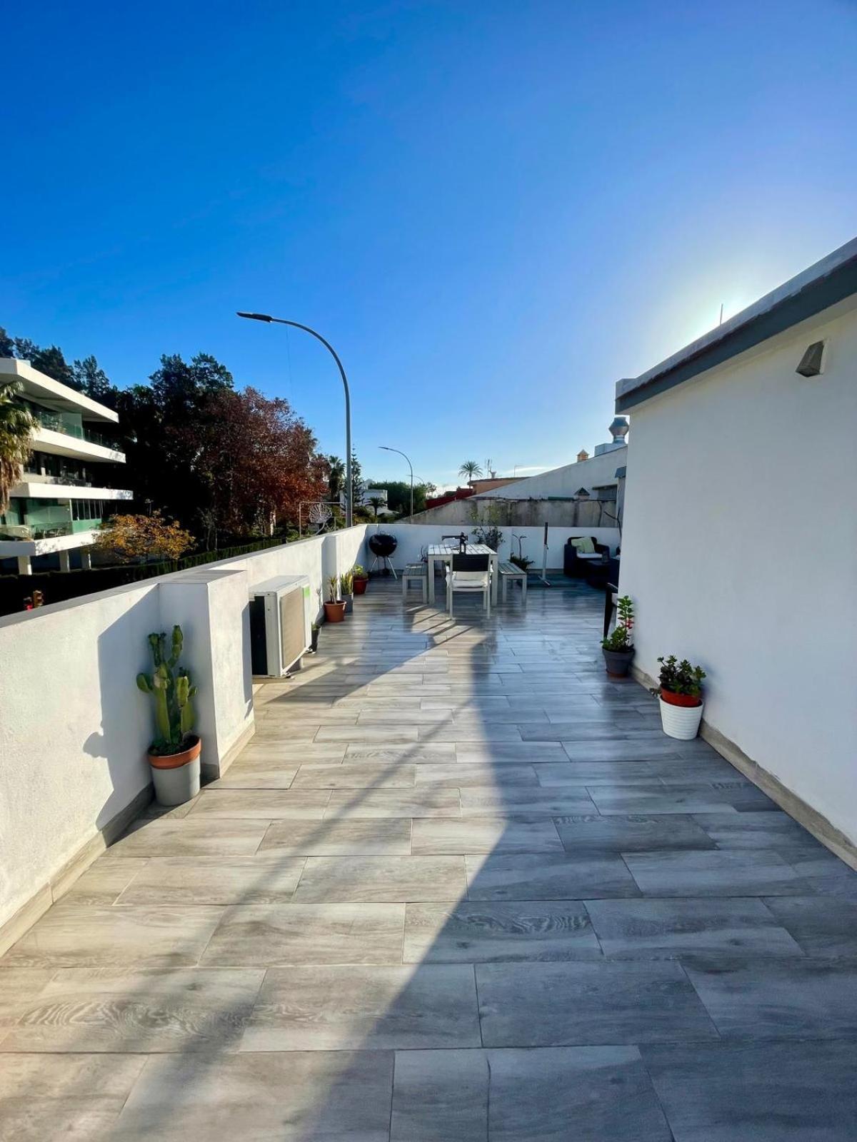 Pedregalejo Beach House Malaga Exterior photo