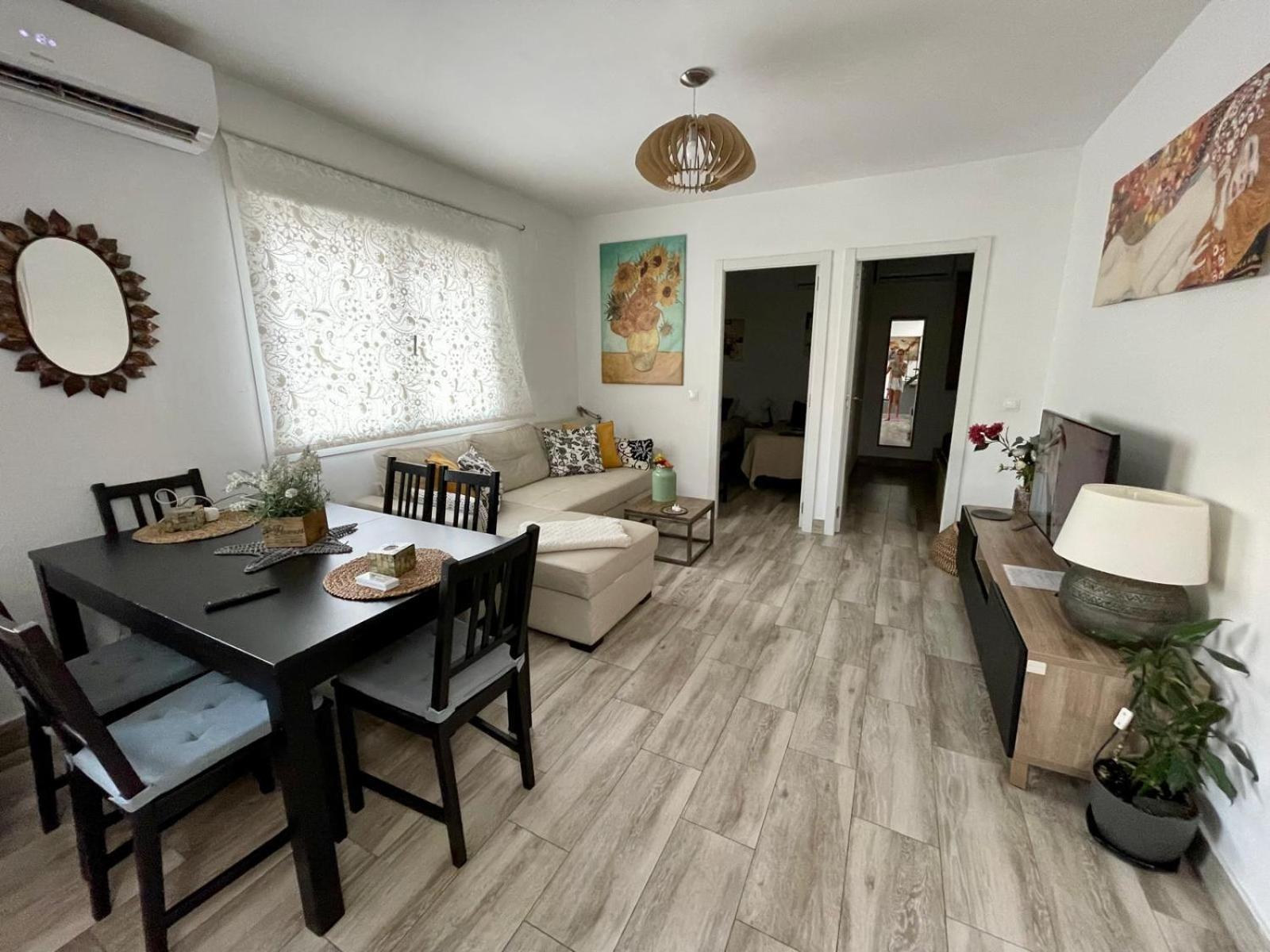 Pedregalejo Beach House Malaga Exterior photo